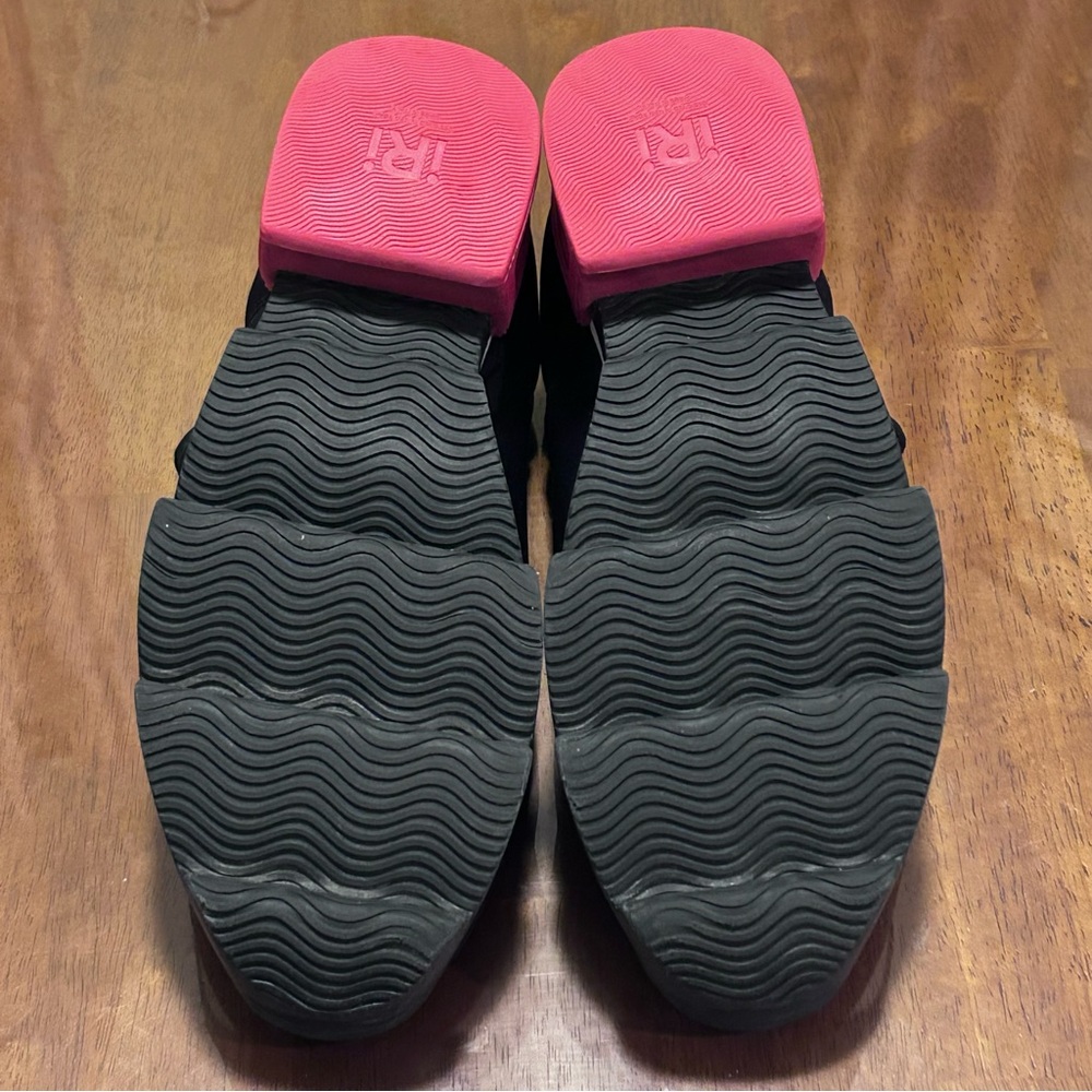 iRi NYC Black White Platform Slip On Athletic Comfort Shoes Women's EU 39 US 8.5 - Picture 11 of 14